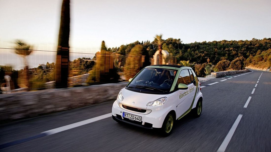 Photo of Smart Electric Drive ED3 fortwo coupe (1 slide)