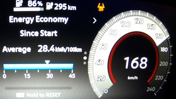 Video: Nissan Ariya 87 kWh acceleration: 0-60 mph 0-100 km/h 0-100 kph top max speed GPS drag 178 kW