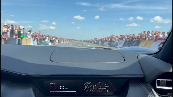 Video: RIMAC Nevera - insane 350 km/h through the crowd [passenger POV, full throttle]