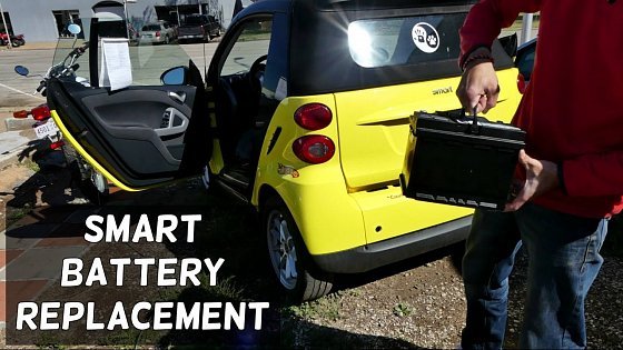 Video: SMART FOR TWO BATTERY REPLACEMENT REMOVAL 2008 - 2014