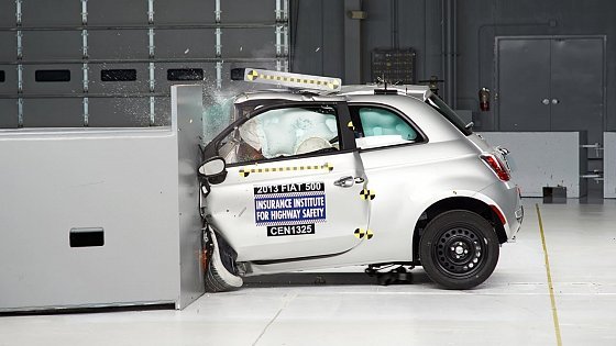 Video: 2013 Fiat 500 driver-side small overlap IIHS crash test