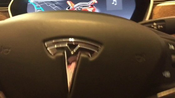 Video: Checking out the new Tesla model s 75