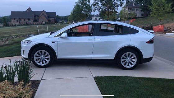 Video: Detailed 2019 Tesla Model X 100D Review - Ultimate Petrol Head Reviews &amp; Then Buys One!