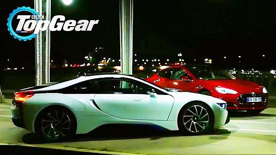 Video: DRAG RACE : Tesla S P85D vs BMW i8 | Top Gear