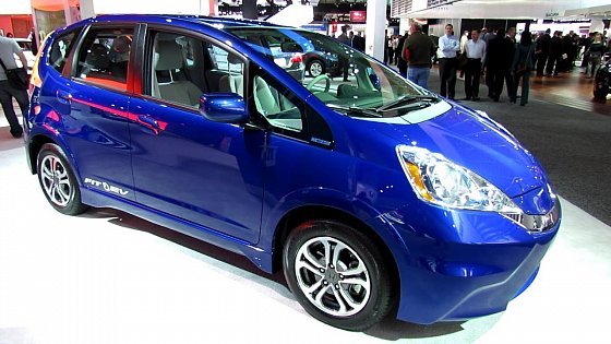 Video: 2013 Honda Fit EV Electric Vehicle - Exterior and Interior Walkaround - 2013 Detroit Auto Show