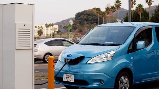 Video: Nissan e-NV200 Electric Minivan 1 Year Review
