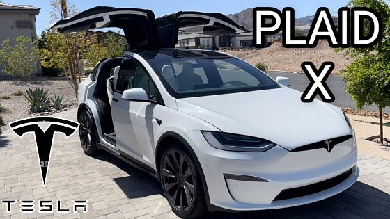 Video: 2022 Tesla Model X Plaid Overview Walk Through Review