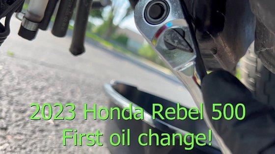Video: 2023 Honda Rebel 500-First oil change