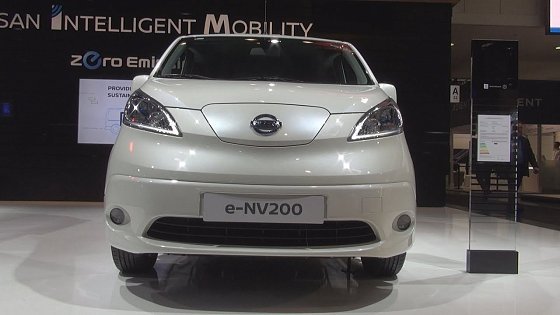 Video: Nissan e-NV200 Evalia Combi Van (2019) Exterior and Interior