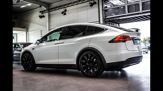 Video: Tour of a 2018 Tesla Model X 75d