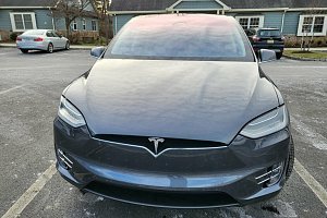 Tesla Model X P100D (VIN: 5YJXCDE49HF053740)