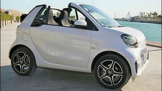 Video: 2020 smart EQ fortwo - Compact Electric Urban Convertible