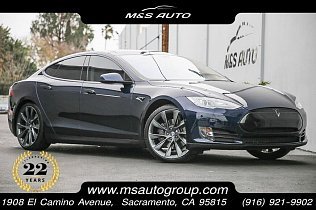 Tesla Model S 60 (VIN: 5YJSA1CG1DFP04025)
