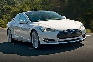 Tesla Model S P85+ (VIN: 5YJSA1E4XGF157375)