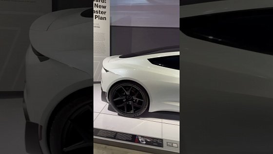 Video: Tesla roadster 2.0