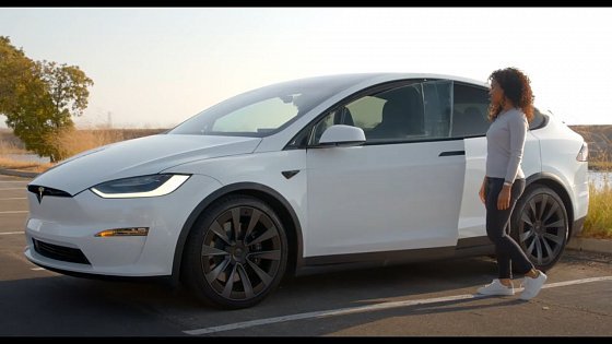 Video: 2022 Tesla Model X Presentation Plaid and Long Range