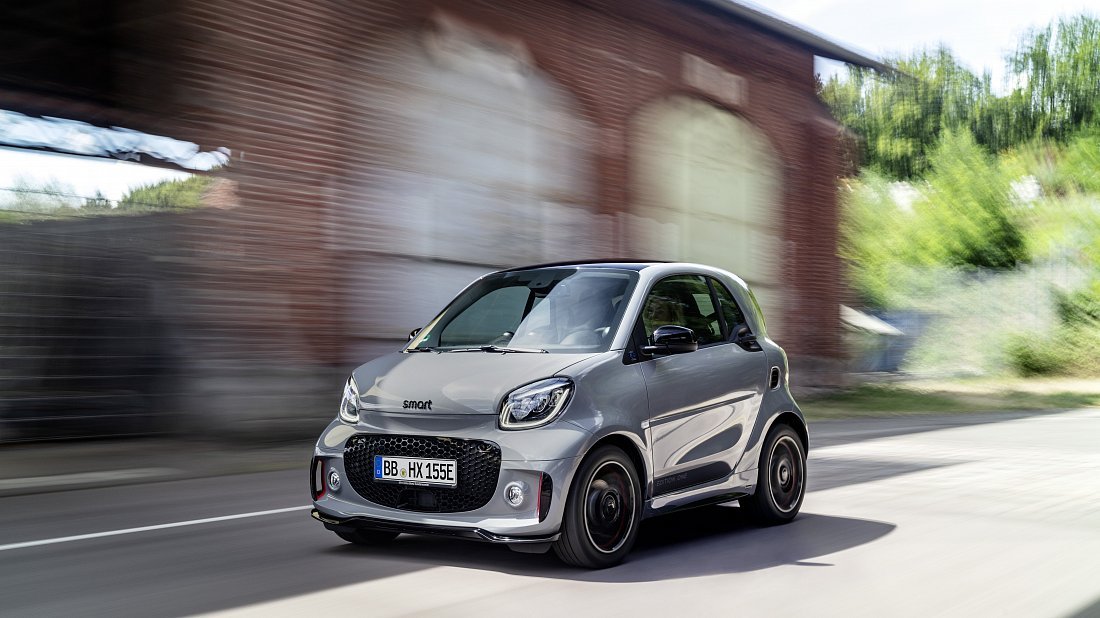 Photo of Smart EQ fortwo coupe 2019 (1 slide)