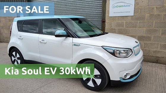 Video: For sale: 2018 Kia Soul EV 30kWh. A real stunner in metallic white with electric blue roof.