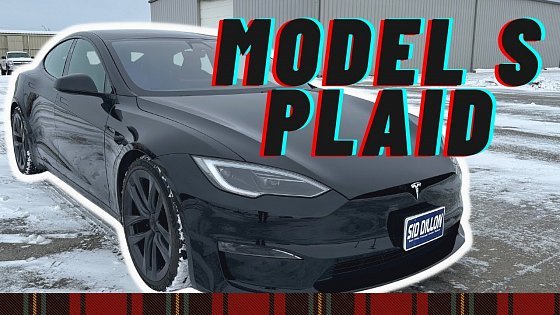 Video: 2022 Tesla Model S PLAID